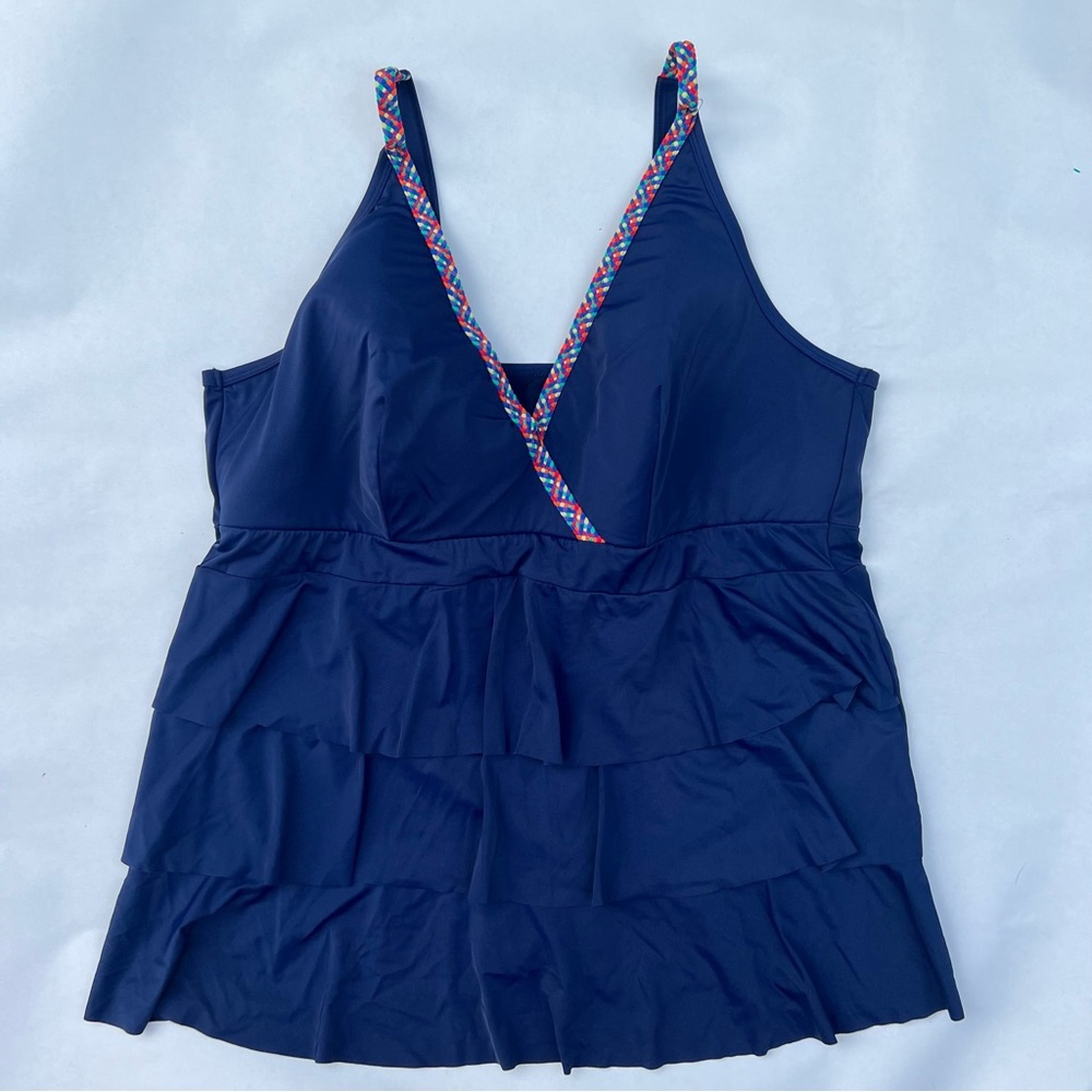 Womens Plus sized swim by Cacique navy blue‎ tankini bathing suit top size 24